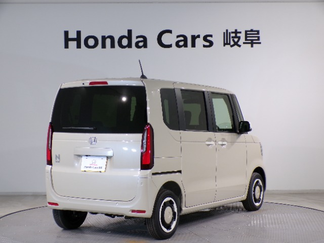 N-BOXファッションスタイル モノトーン 4WD