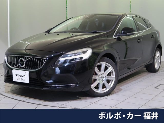 V40T3 インスクリプション
