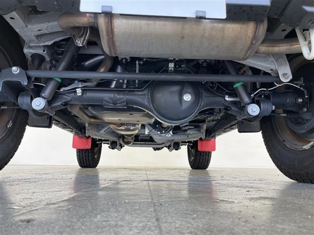 ジムニーシエラ1.5 JC 4WD
