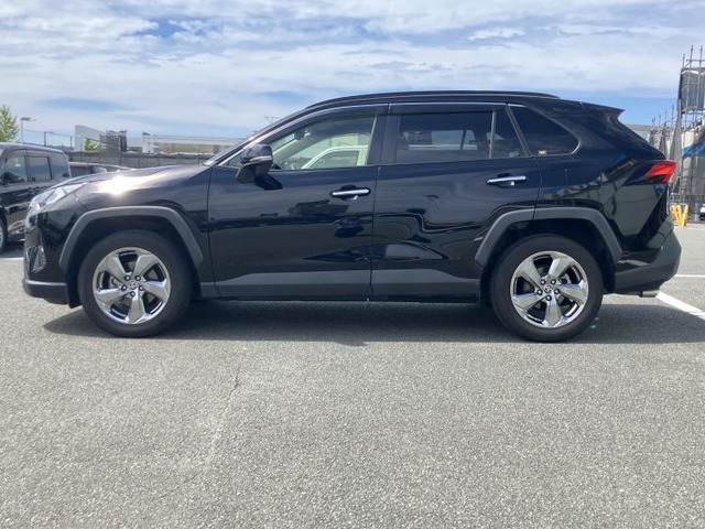 RAV42.0 G 4WD