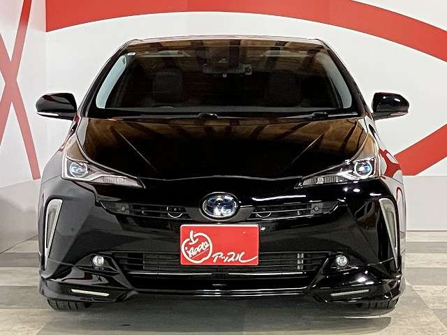 プリウス1.8 S ツーリングセレクション E-Four 4WD