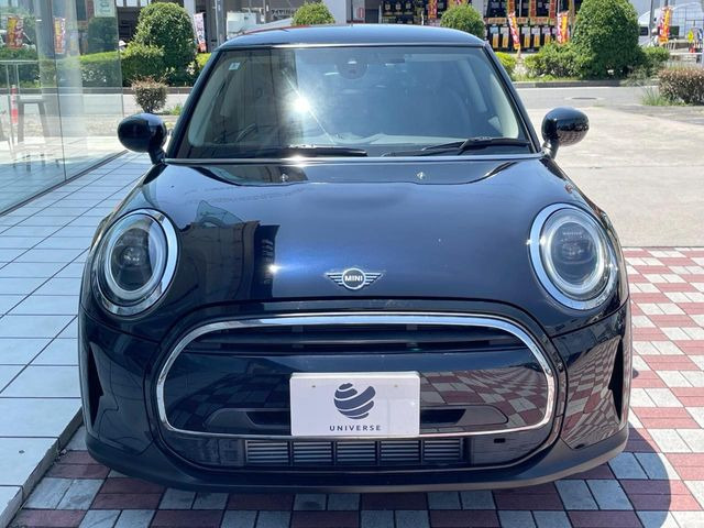 �������x�̃K���X�疌�ŝ����͂������A�㎿�ȃc���E����������B���O����_���J�����؂Ȉ��Ԃ�ی삵�A�F�����E�򉻂�h�~�B�u�e�X�v���b�V���R�[�g�v�A�u�e�v���~�b�T�R�[�g�v���炨�I�т��������܂��B