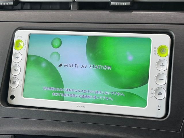 プリウス1.8 L