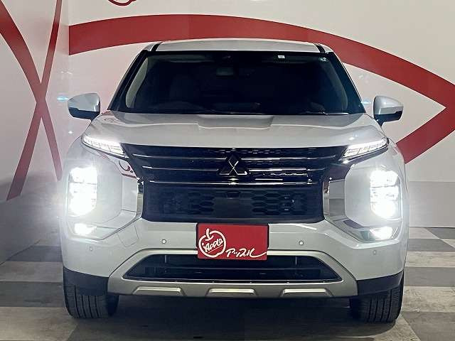 アウトランダーPHEV 2.4 G 4WD