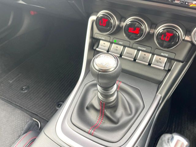 BRZ2.4 S