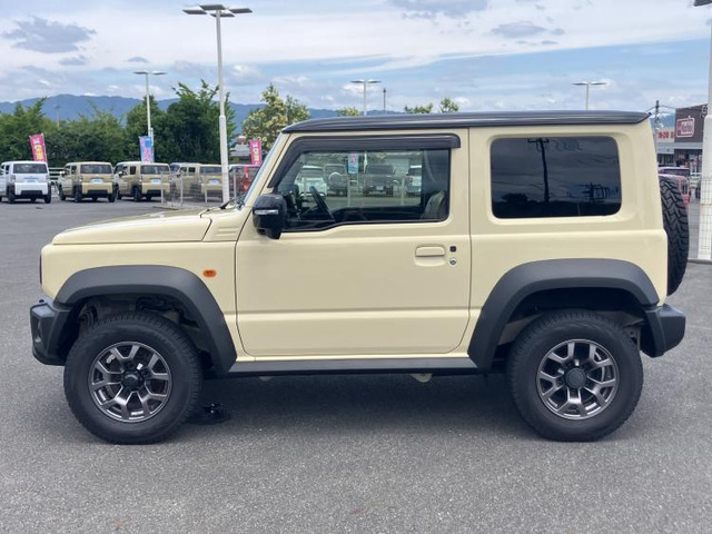 ジムニーシエラ1.5 JC 4WD