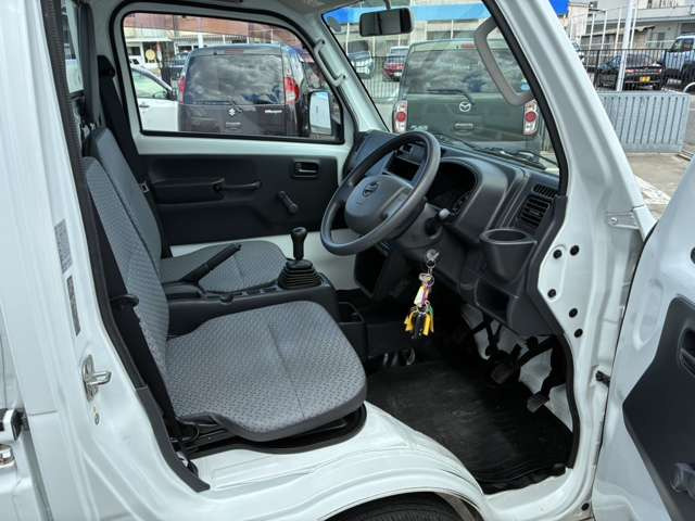 NT100クリッパーDX 4WD