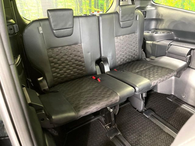 3��ڃV�[�g�͂�������ԗǍD����l�ł��������ƍ����Ē����܂��̂ŁA��l���ł̂��o���������N���N�ł��􂲉Ƒ��ŁA�C�̒m�ꂽ���ԂŁA�h���C�u�ɍs���̂��y���݂ł��ˁ�