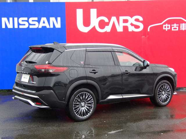 エクストレイル1.5 AUTECH アドバンスド パッケージ e-4ORCE 4WD