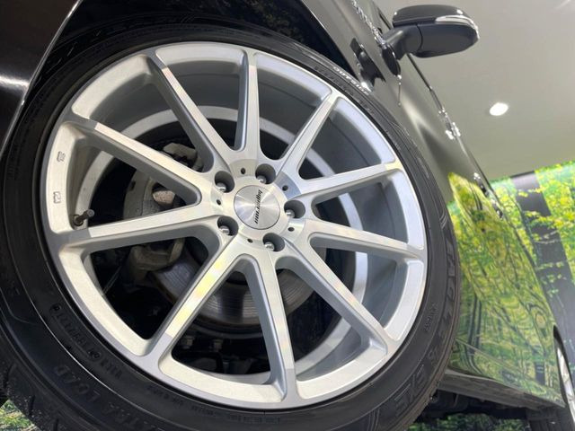 �y19�C���`�A���~�z�C�[���z�O�ςɃ}�b�`�����A���~�z�C�[���𑕒����Ă���܂��B�e��A���~�z�C�[����A�X�^�b�h���X�^�C�����戵�����Ă���܂��B���񂲑��k����������