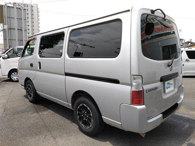���΂ߌ�����瑨�����ԗ��̊O�ϑS�i�ł��B�o�b�N�h�A�̌��t����A�����o���p�[�̍��R�[�i�[�A�X���C�h�h�A���ӂ̌��݂̃R���f�B�V�������摜���ڍׂɂ��m�F���������B