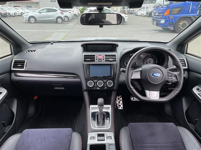 WRXS4 2.0 GT アイサイト 4WD