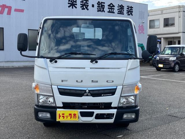 キャンター3.0 ロング 全低床 ディーゼル 4WD