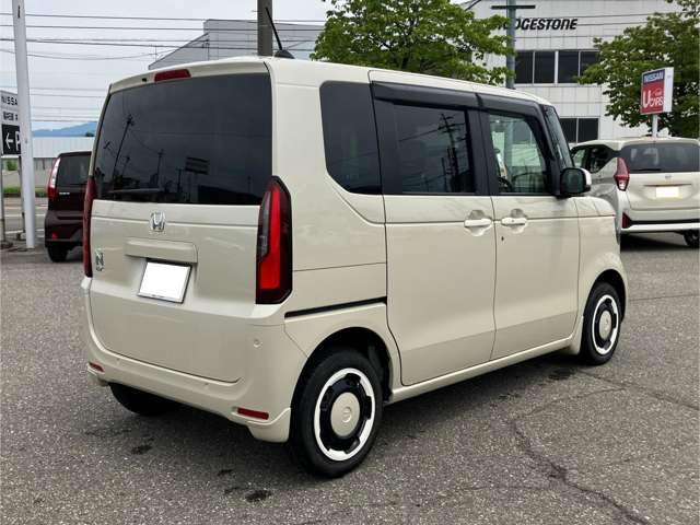 N-BOXファッションスタイル 4WD
