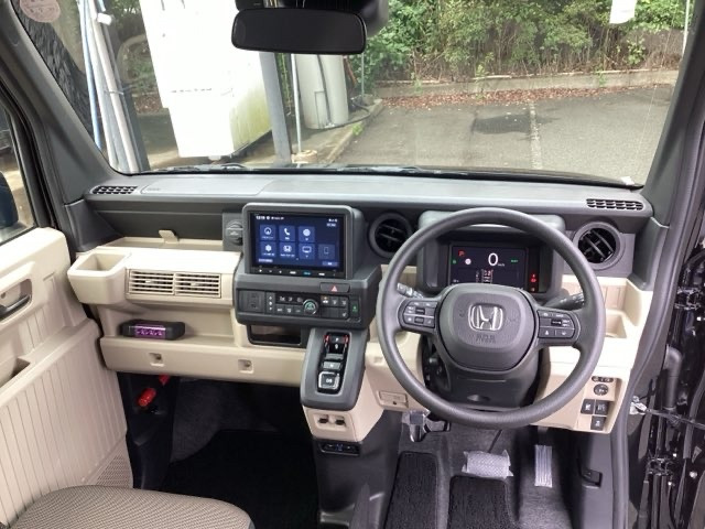 N-VAN e:e: ファン