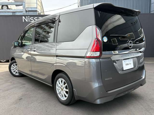 セレナ2.0 XV