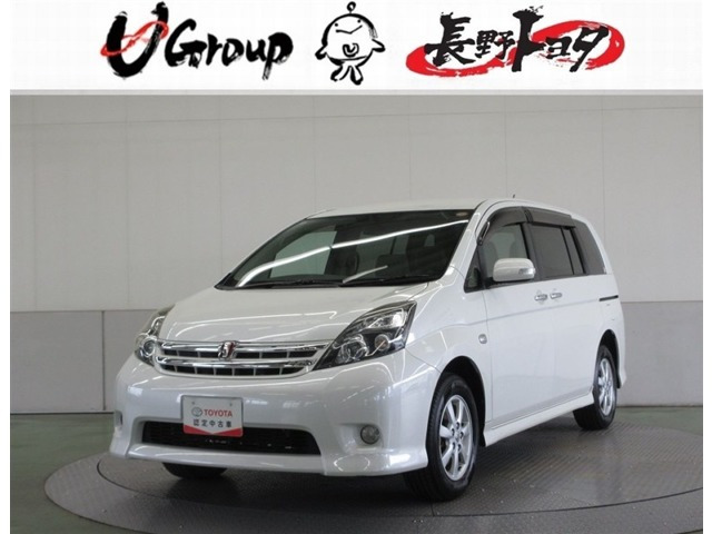 アイシス1.8 プラタナ リミテッド 4WD