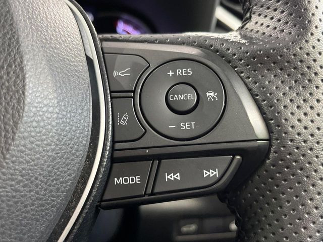 RAV42.0 G 4WD