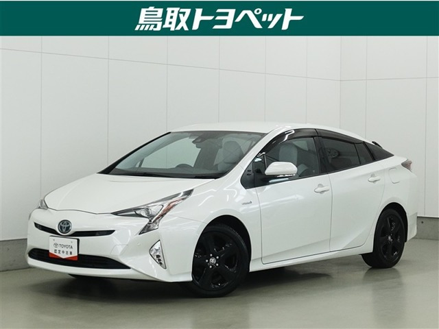 プリウス1.8 A プレミアム ツーリングセレクション E-Four 4WD