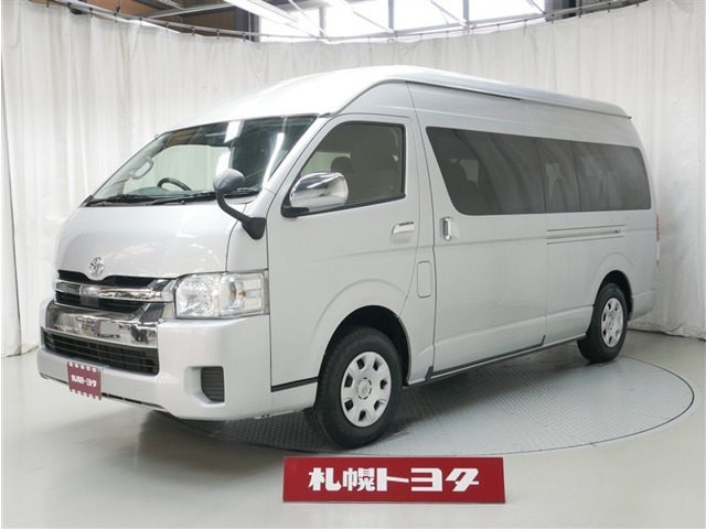 ハイエース2.7 グランドキャビン 4WD