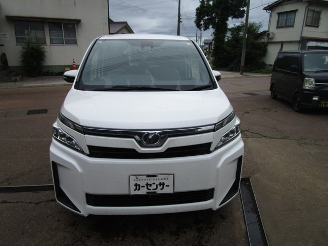 ヴォクシー2.0 X 4WD