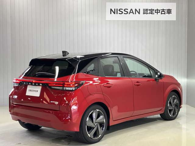 ノートオーラ1.2 G FOUR レザーエディション 4WD