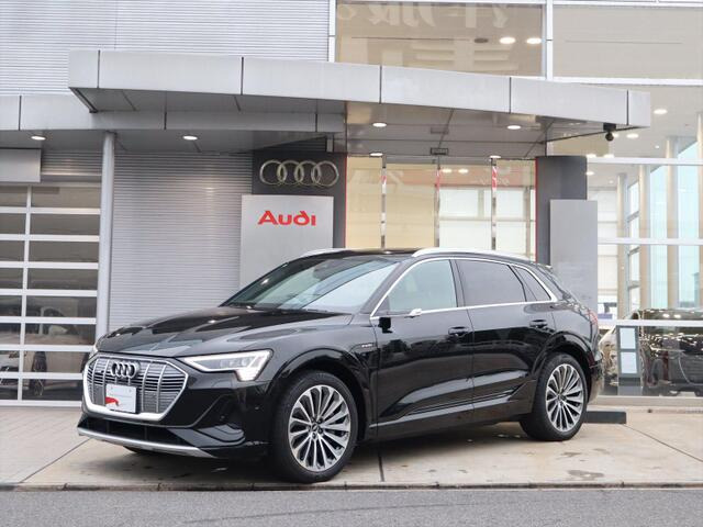 e-tron55 クワトロ Sライン 4WD