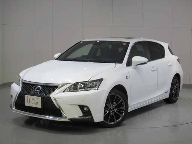 CT200h Fスポーツ