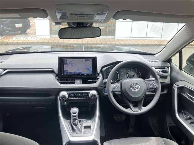 RAV42.5 ハイブリッド X
