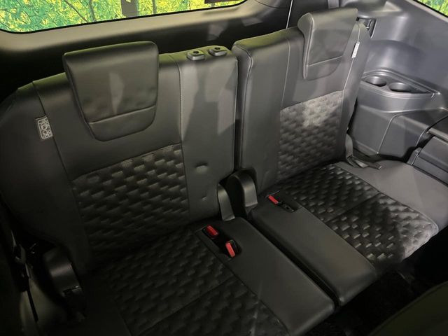 3��ڃV�[�g�͂�������ԗǍD����l�ł��������ƍ����Ē����܂��̂ŁA��l���ł̂��o���������N���N�ł��􂲉Ƒ��ŁA�C�̒m�ꂽ���ԂŁA�h���C�u�ɍs���̂��y���݂ł��ˁ�