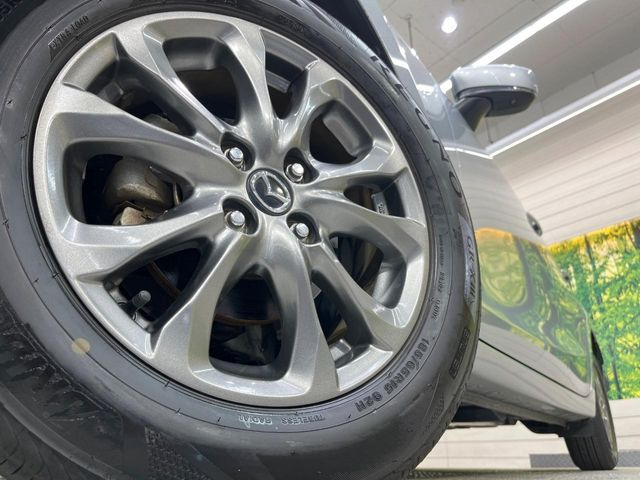 �y�����A���~�z�C�[���z�O�ςɃ}�b�`���������A���~�z�C�[���𑕒����Ă���܂��B�e��ЊO�A���~�z�C�[����A�X�^�b�h���X�^�C�����戵�����Ă���܂��B���񂲑��k����������