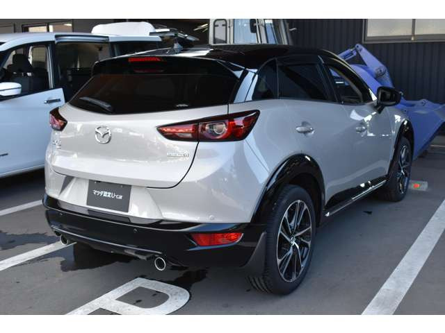 CX-31.5 15S ビビッド モノトーン 4WD