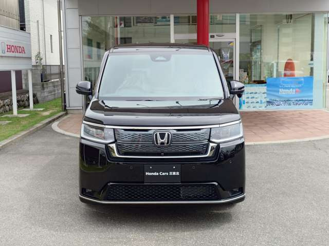 ステップワゴン2.0 e:HEV スパーダ 30周年特別仕様車