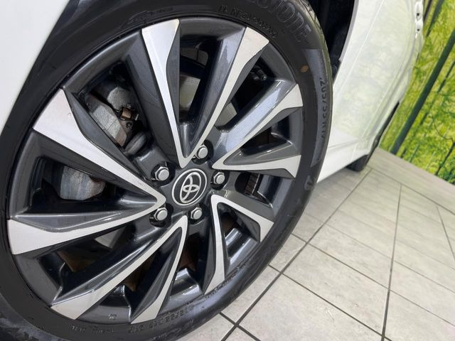 �y����17�C���`�A���~�z�C�[���z�O�ςɃ}�b�`���������A���~�z�C�[���𑕒����Ă���܂��B�e��ЊO�A���~�z�C�[����A�X�^�b�h���X�^�C�����戵�����Ă���܂��B���񂲑��k����������