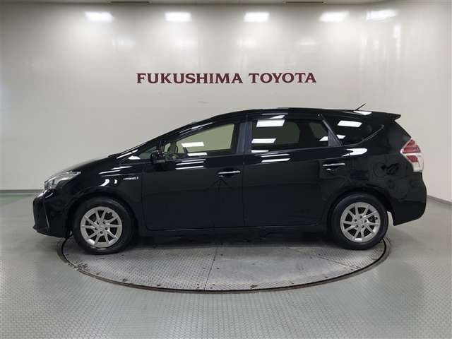プリウスα1.8 S チューンブラックII