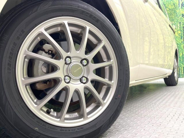 �y15�C���`�A���~�z�C�[���z�O�ςɃ}�b�`�����A���~�z�C�[���𑕒����Ă���܂��B�e��A���~�z�C�[����A�X�^�b�h���X�^�C�����戵�����Ă���܂��B���񂲑��k����������