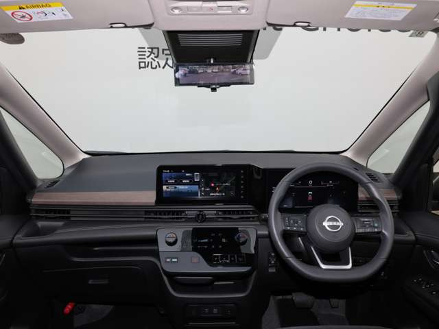 セレナ1.4 e-POWER ハイウェイスターV