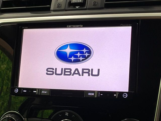 �y�����i�r�z�l�C�̏����i�r�𑕔����Ă���܂��B�i�r�̎g���₷���͂������A�I�[�f�B�I�@�\���[��!�L�����v�◷�s�͂������A�ʋ΂┃�����ȂǕ��i�̃h���C�u���y�����Ȃ�͂���