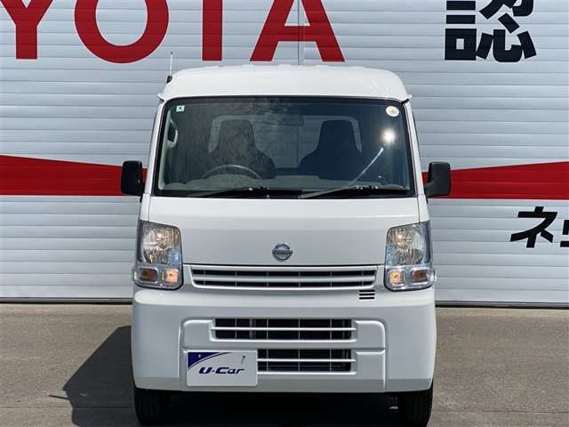 NV100クリッパーDX ハイルーフ 5AGS車 4WD