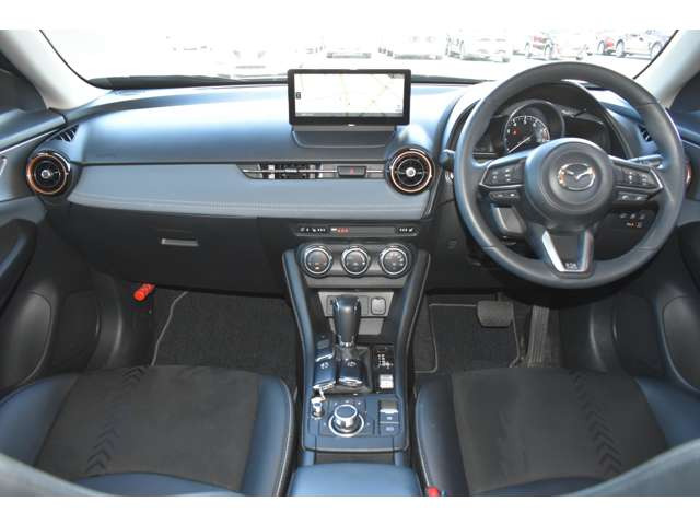 CX-31.5 15S ビビッド モノトーン 4WD