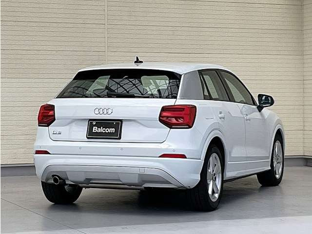 Q21.0 TFSI スポーツ
