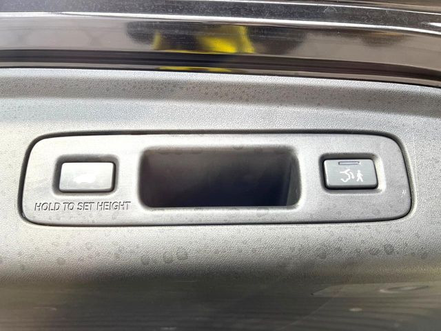 �y�p���[�o�b�N�h�A�z�X�}�[�g�L�[��^�]�Ȃ̃{�^�������������Ń��A�Q�[�g�������ŊJ���܂�!�ו��������Ă��鎞��A�����ʒu�ɂ���o�b�N�h�A��߂�ۂɕ֗��ȋ@�\�ł���