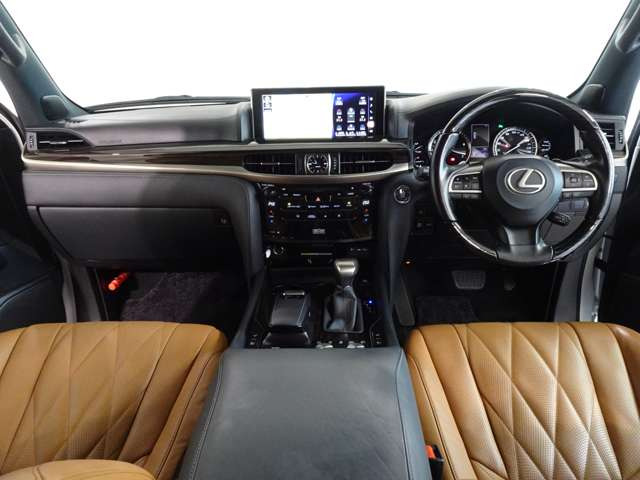 LX570 ブラック シークエンス 4WD