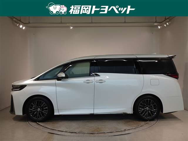ヴェルファイアハイブリッド 2.5 Z プレミア E-Four 4WD