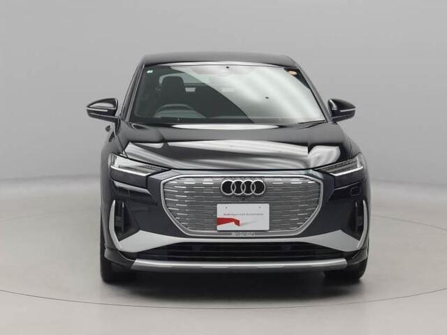 Q4スポーツバックe-tron45 Sライン