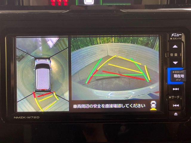 �y�p�m���}���j�^�[�z��p�̃J�����ɂ��A�ォ�猩���낵���悤�Ȏ��_��360�x�N���}�̎��͂��m�F���邱�Ƃ��ł��܂������p�������m�F���₷���A�����ꏊ�ł̐؂�Ԃ��⒓�Ԃ��X���[�Y�ɍs���܂��B