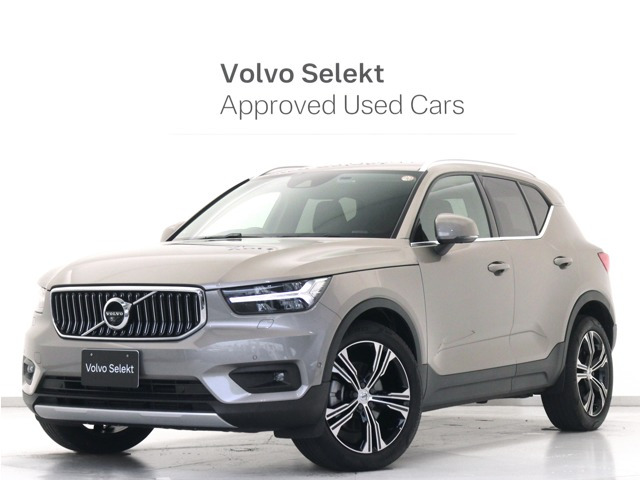 XC40T4 AWD インスクリプション 4WD