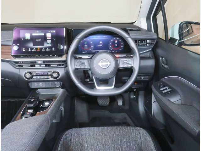 ノートオーラ1.2 G FOUR 4WD