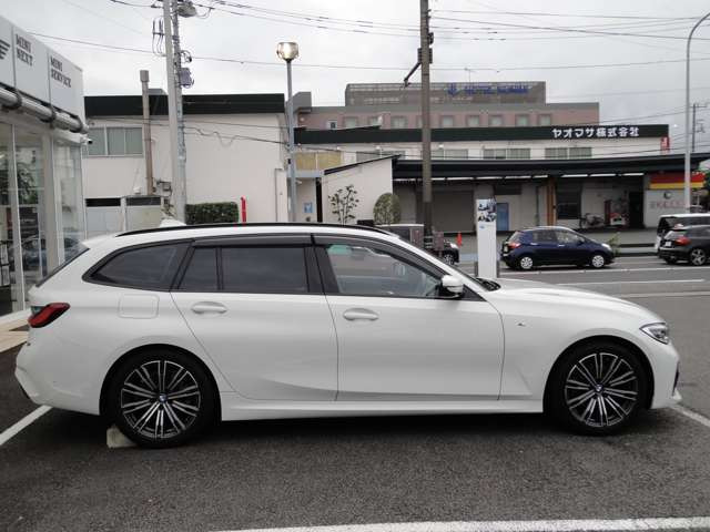 3シリーズツーリング320i Mスポーツ