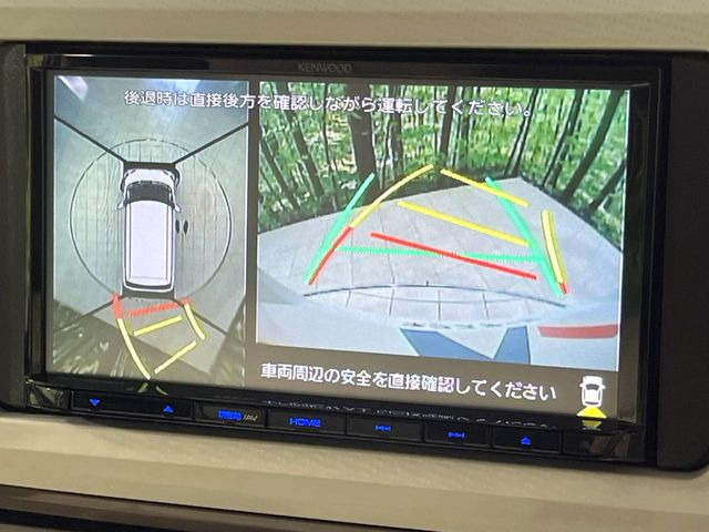�y�p�m���}���j�^�[�z��p�̃J�����ɂ��A�ォ�猩���낵���悤�Ȏ��_��360�x�N���}�̎��͂��m�F���邱�Ƃ��ł��܂������p�������m�F���₷���A�����ꏊ�ł̐؂�Ԃ��⒓�Ԃ��X���[�Y�ɍs���܂��B